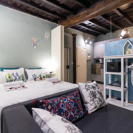 Romeathome Deluxe Suite Campo Dei Fiori Екстер'єр фото